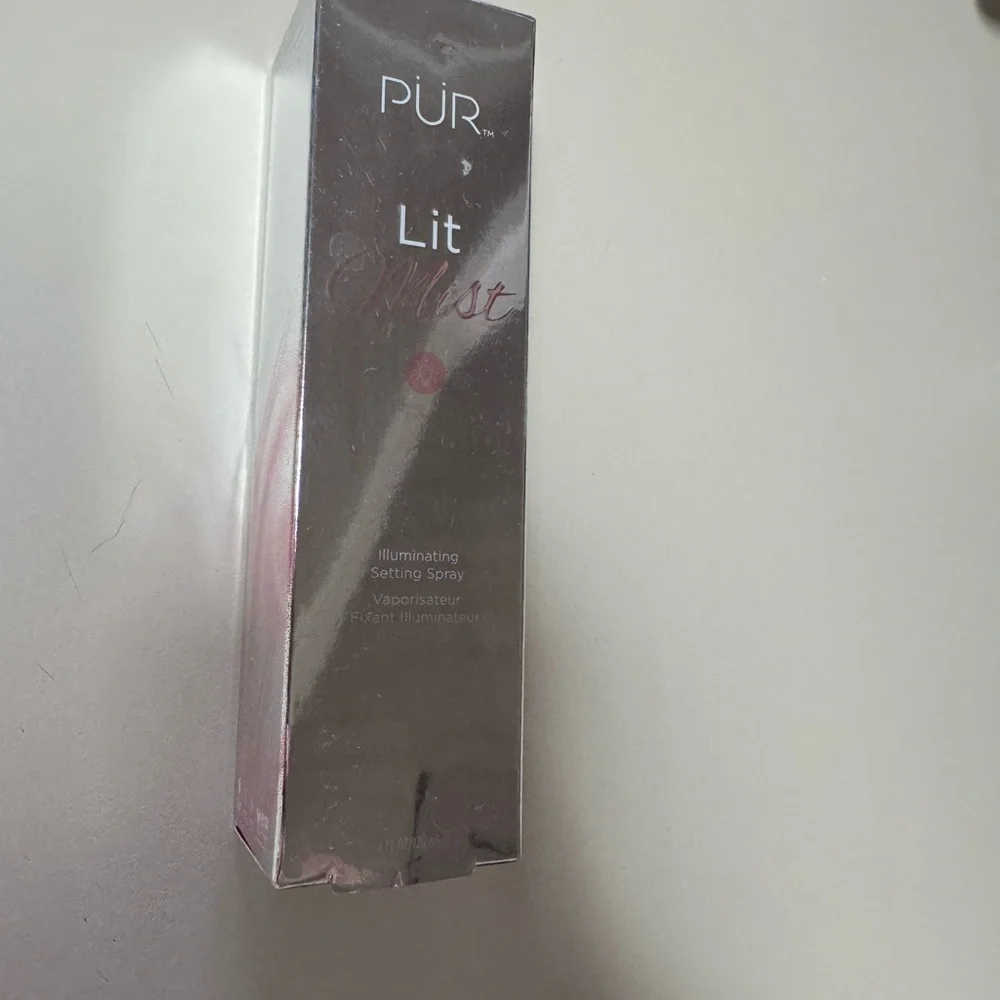 Lit Mist Illuminating Setting Spray ⭐️3 for $20⭐️